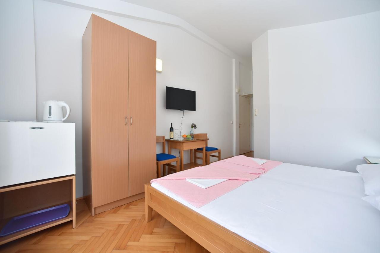 Apartmani Soljaga Petrovac Buitenkant foto