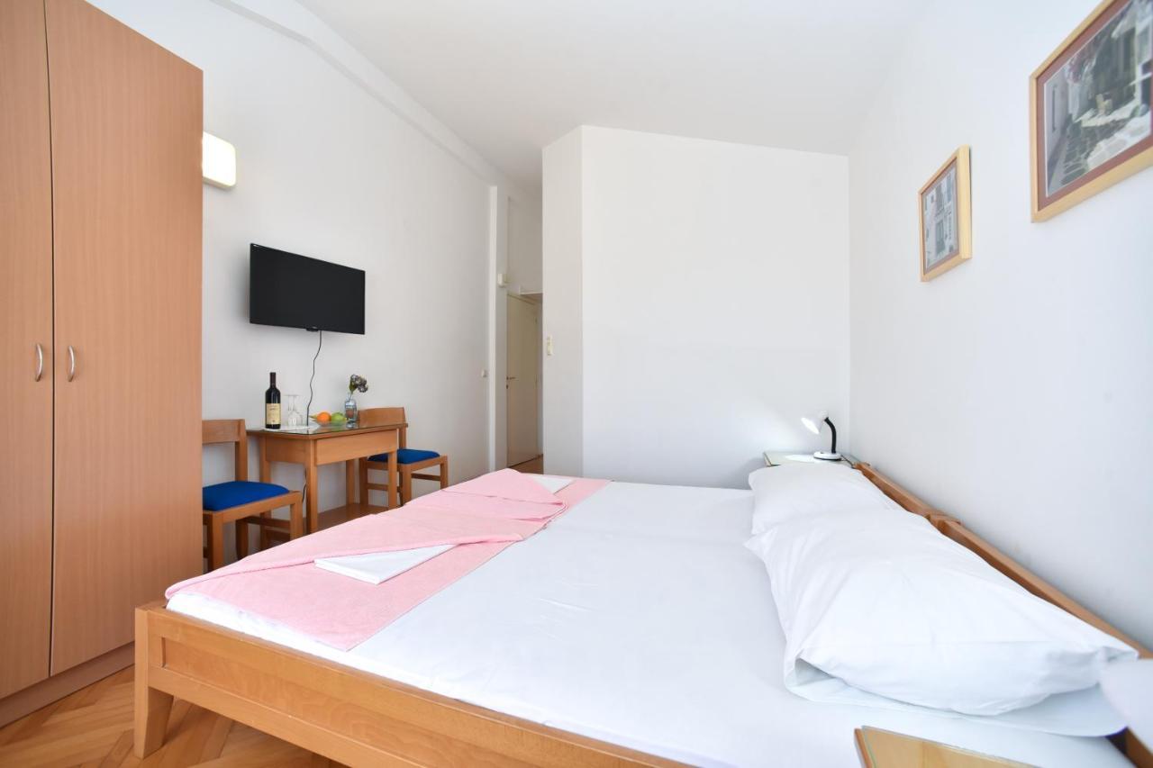 Apartmani Soljaga Petrovac Buitenkant foto