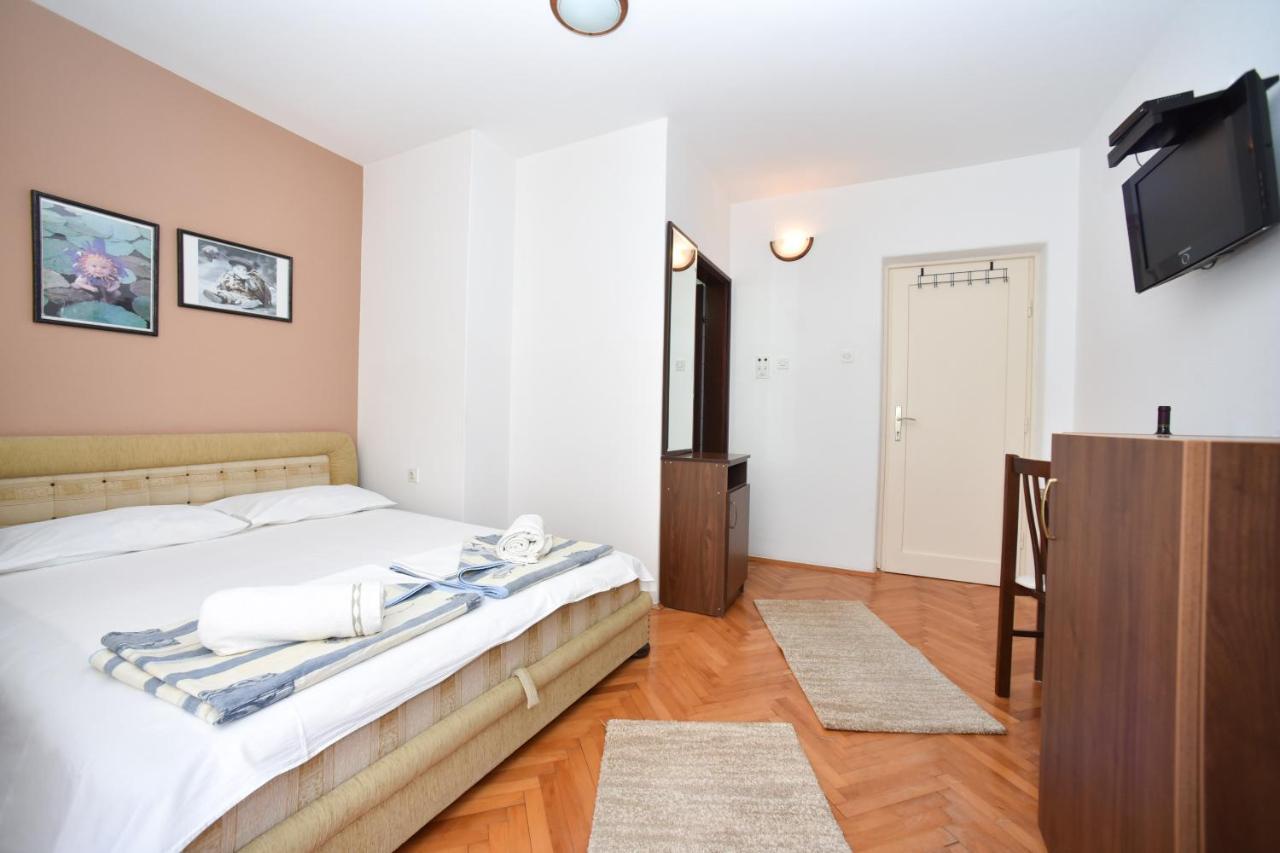 Apartmani Soljaga Petrovac Buitenkant foto