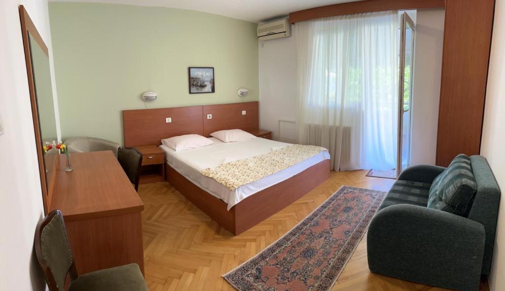 Apartmani Soljaga Petrovac Buitenkant foto